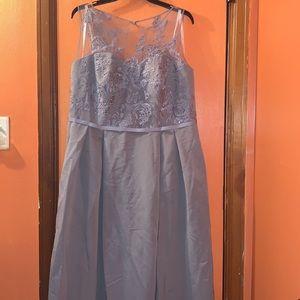 Oleg Cassini Gray Gown/Dress w/ attached belt and pockets Size 16